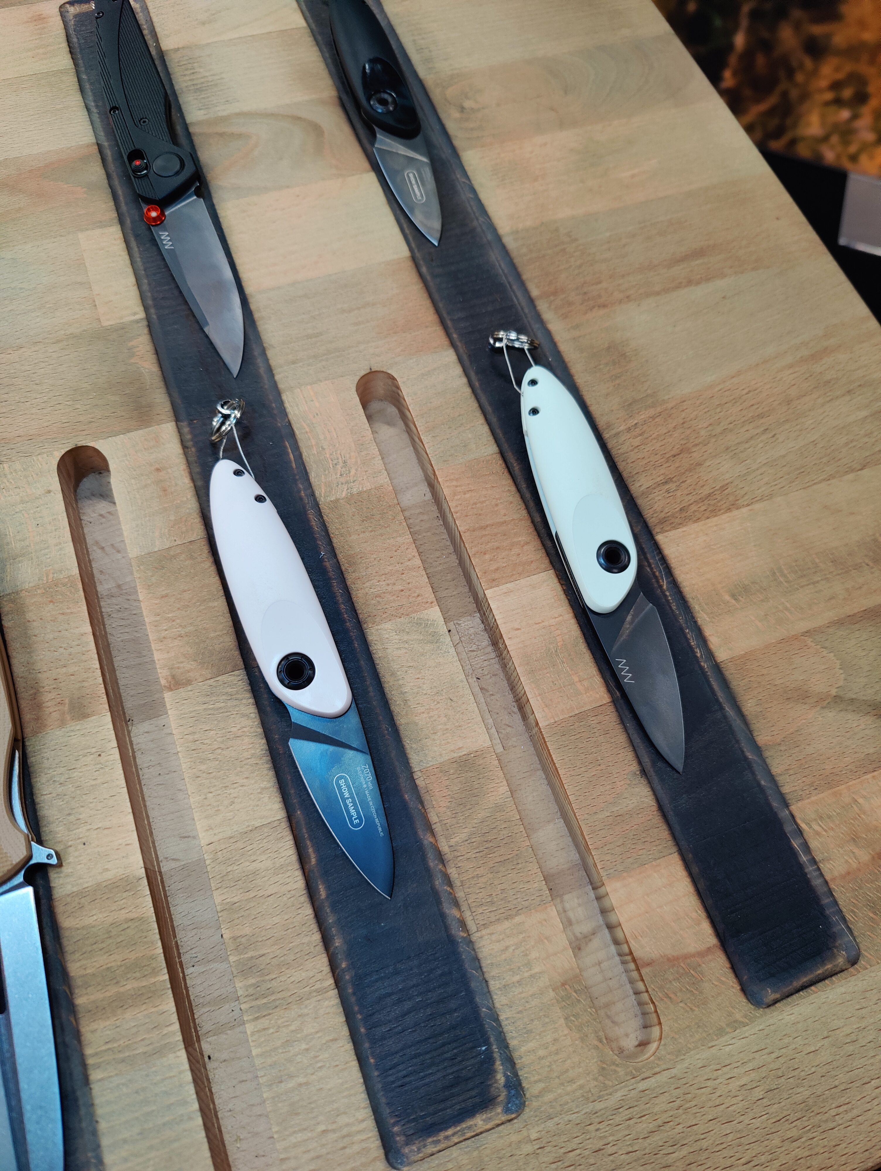 New tiny EDC knives by ANV