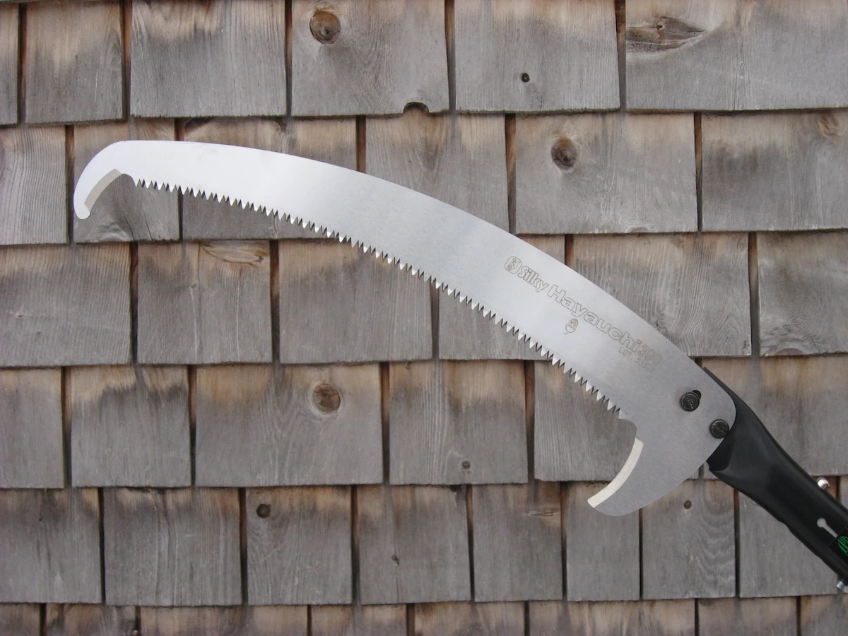 How to choose the right pruning saw [Guide]