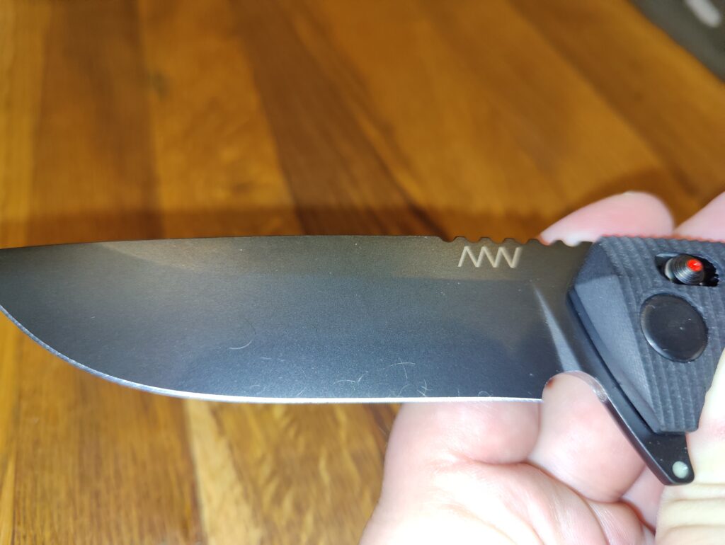 Detail of ANV A400 blade